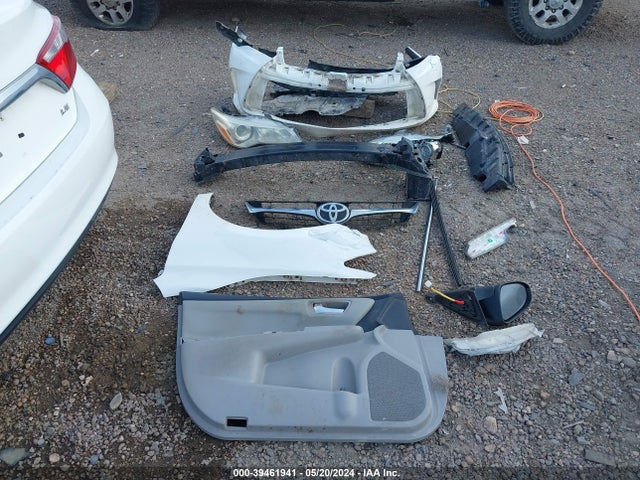 Toyota CAMRY LE 2016 4T4BF1FK7GR547583 Image 12