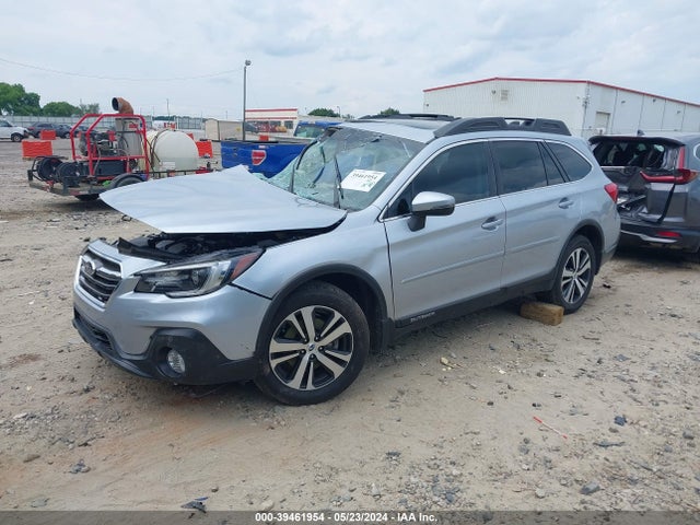 Subaru Outback 2.5i Limited 2018 4S4BSANC0J3395014 Image 2