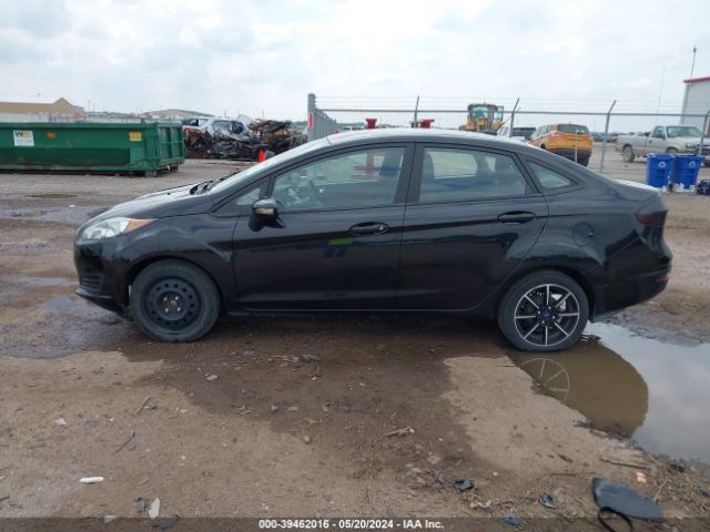 3FADP4BJXFM135864 Ford FIESTA SE