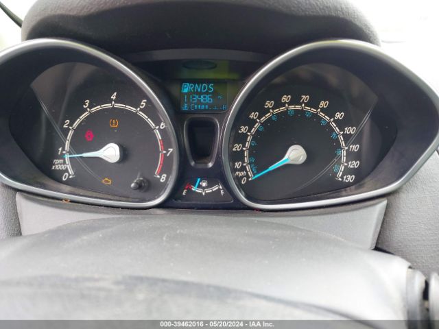 3FADP4BJXFM135864 Ford FIESTA SE