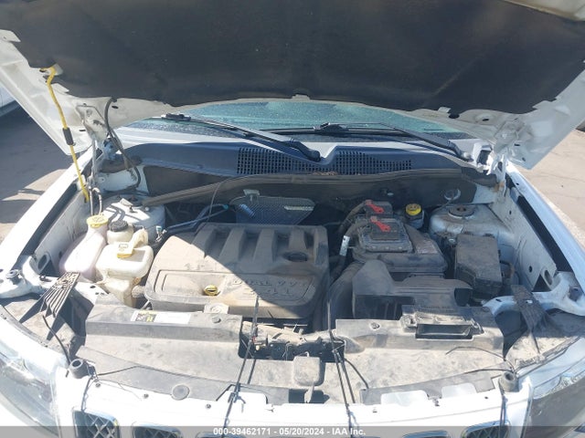1C4NJCEB6HD160662 Jeep Compass Latitude Fwd