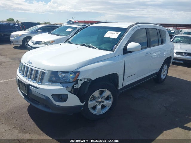 1C4NJCEB6HD160662 Jeep Compass Latitude Fwd