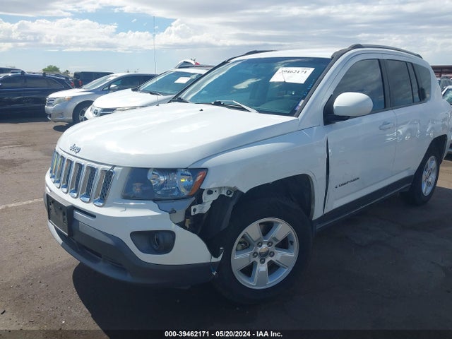 1C4NJCEB6HD160662 Jeep Compass Latitude Fwd
