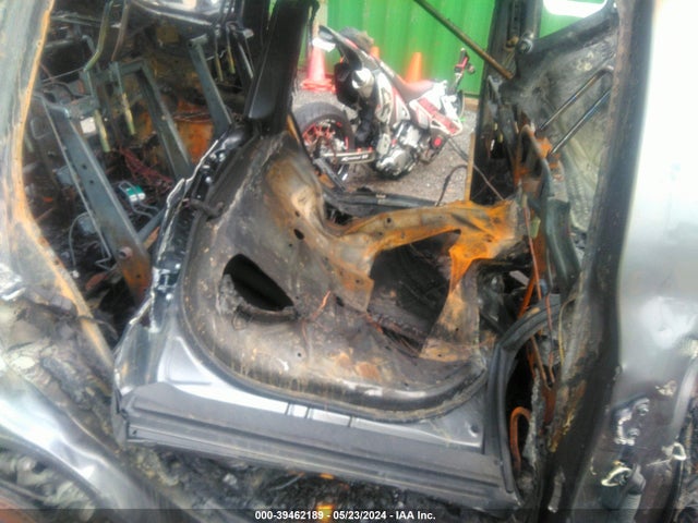 Toyota Highlander Xle 2023 5TDKDRBH0PS527810 Image 8