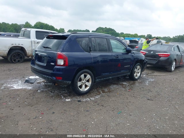 1C4NJDEB7HD154519 Jeep Compass Latitude 4x4