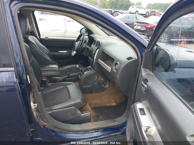 1C4NJDEB7HD154519 Jeep Compass Latitude 4x4