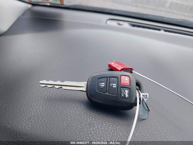 Toyota COROLLA LE 2018 2T1BURHE5JC007891 Image 11