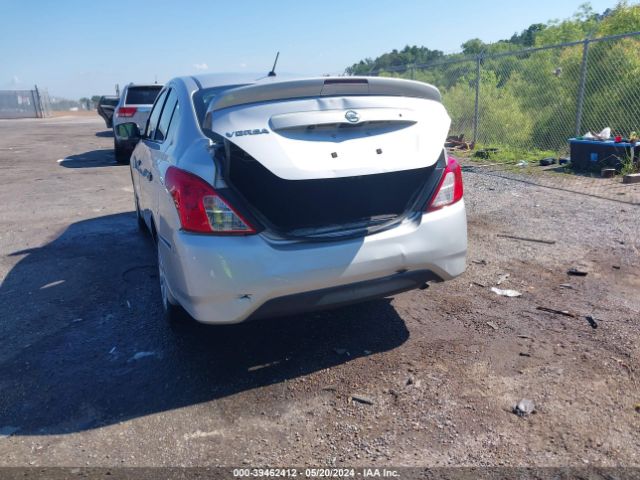 3N1CN7AP7KL873885 Nissan Versa 1.6 S+