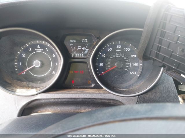 5NPDH4AE5EH510852 Hyundai ELANTRA SE