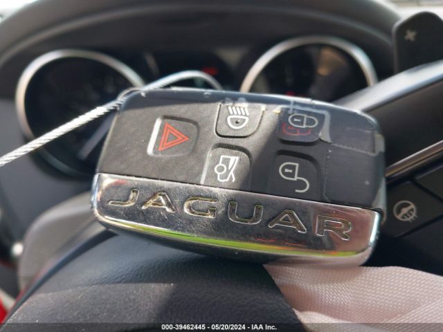 SAJAE4BN0HA971187 Jaguar Xe 20d Prestige