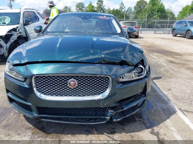 SAJAE4BN0HA971187 Jaguar Xe 20d Prestige