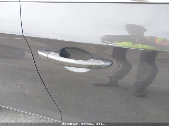 Hyundai SONATA SE 2017 5NPE24AF2HH500038 Image 13
