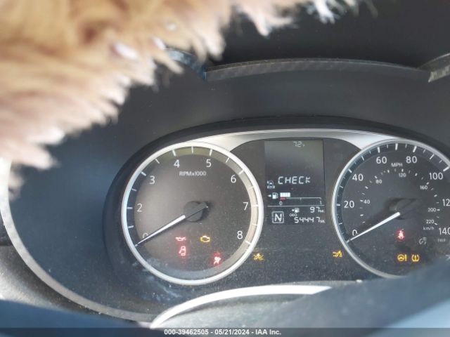 3N1CN8DV5ML812361 Nissan Versa S Xtronic Cvt
