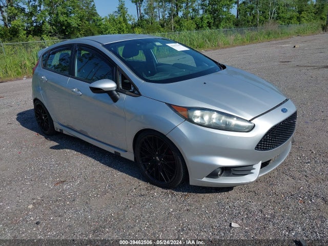 2015 3FADP4GX1FM160407 main image