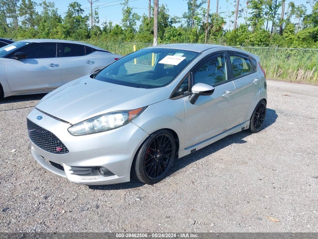 Ford FIESTA ST 2015 3FADP4GX1FM160407 Image 2