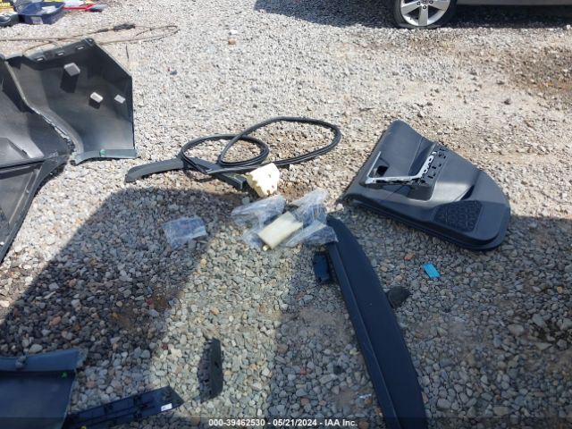 2T3C1RFV0MW112462 Toyota Rav4 Xle Premium