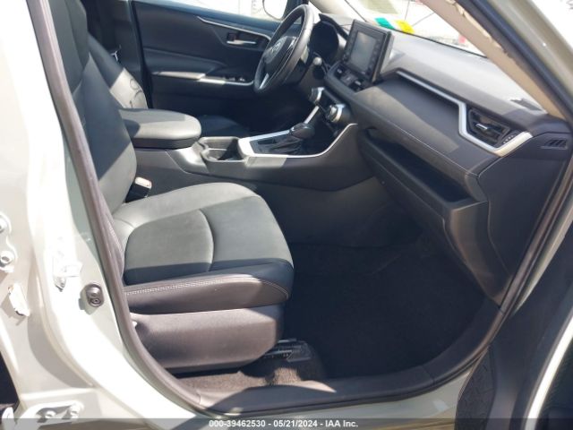 2T3C1RFV0MW112462 Toyota Rav4 Xle Premium