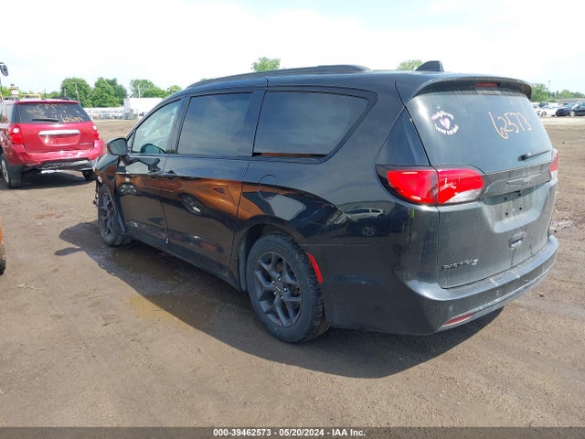 2C4RC1EG1JR305914 Chrysler Pacifica Touring L Plus