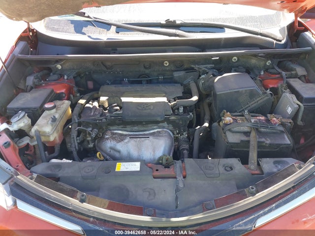 Toyota RAV4 LE 2016 JTMZFREV7GJ077175 Image 10