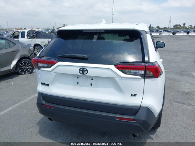 Toyota RAV4 LE 2022 2T3K1RFV5NC190363 Image 16