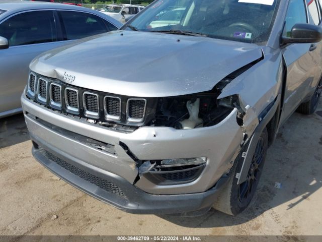 3C4NJDAB6JT190952 Jeep Compass Sport 4x4