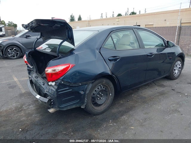 Toyota Corolla 2017 5YFBURHE1HP711970 Image 18