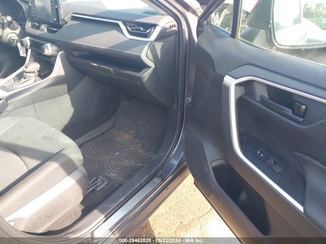 Toyota RAV4 LE 2022 2T3K1RFV8NC174190 Image 5