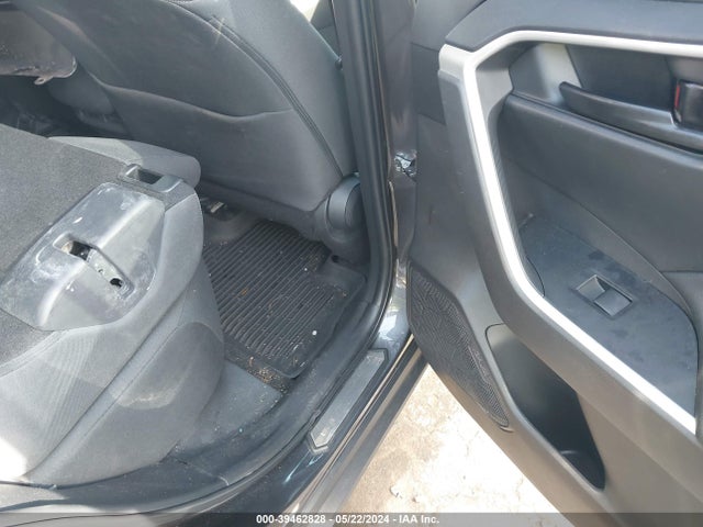 Toyota RAV4 LE 2022 2T3K1RFV8NC174190 Image 8