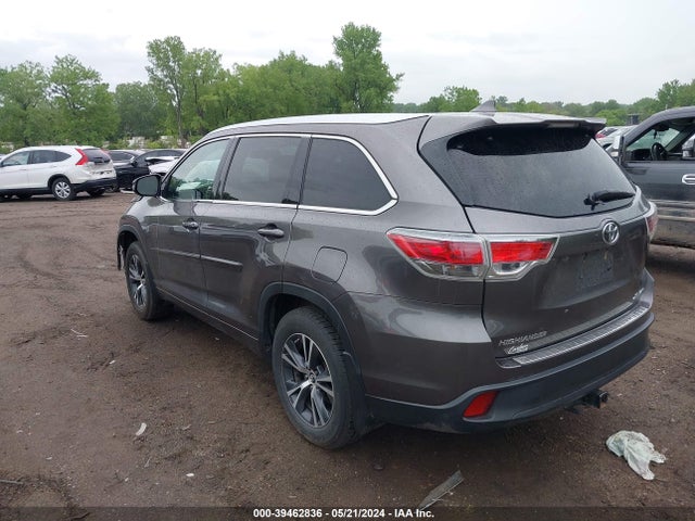 Toyota Highlander Xle V6 2016 5TDJKRFH4GS317383 Image 3