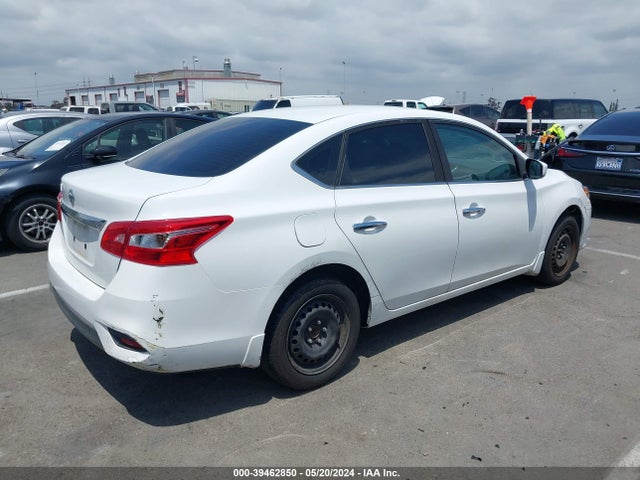 Nissan SENTRA S 2017 3N1AB7AP0HY364863 Image 4