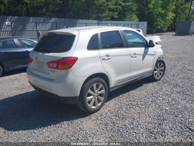 4A4AR3AUXEE027335 Mitsubishi Outlander Sport Es