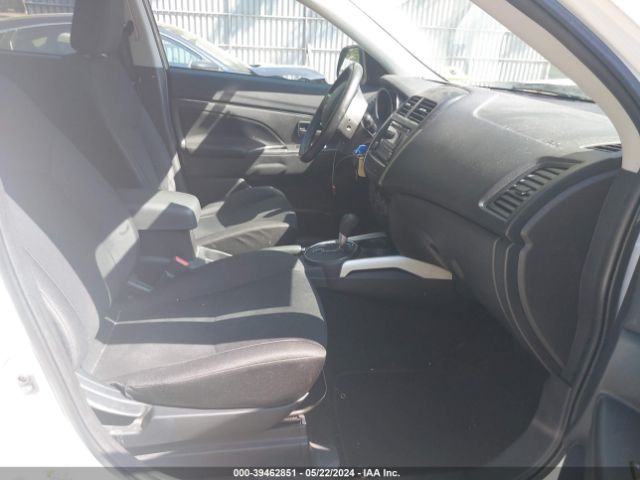 4A4AR3AUXEE027335 Mitsubishi Outlander Sport Es