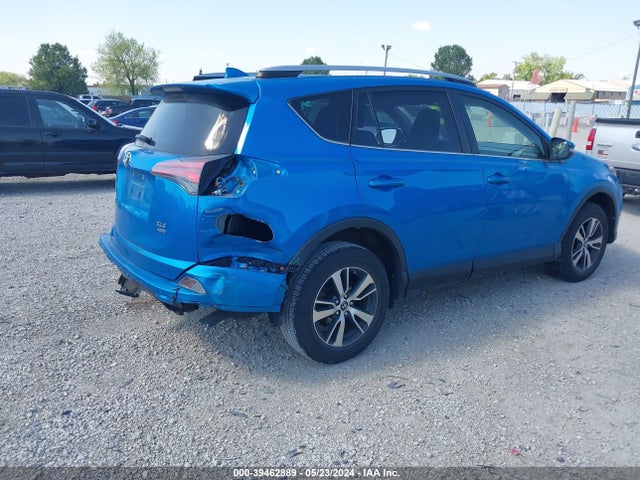 Toyota Rav4 Xle 2018 JTMRFREV0JD235197 Image 4