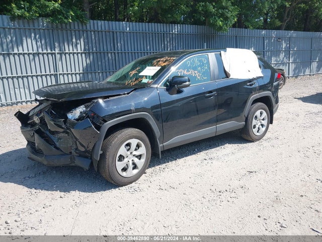 Toyota RAV4 LE 2022 2T3G1RFV3NW296623 Image 2