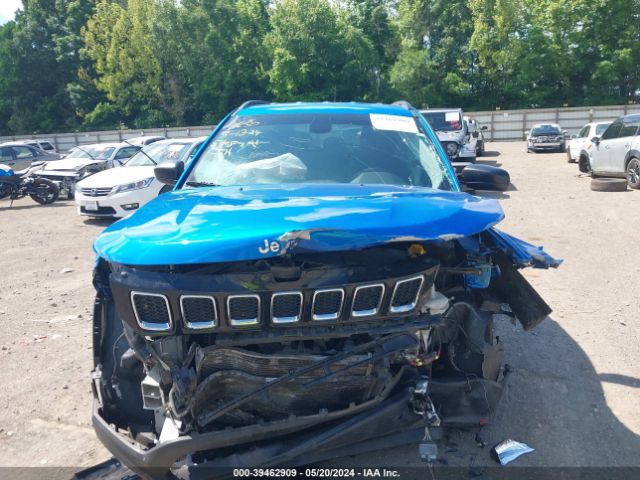 3C4NJCAB9JT124812 Jeep Compass Sport Fwd
