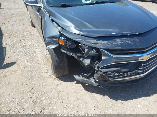 1G1ZD5ST0JF256016 Chevrolet MALIBU LT
