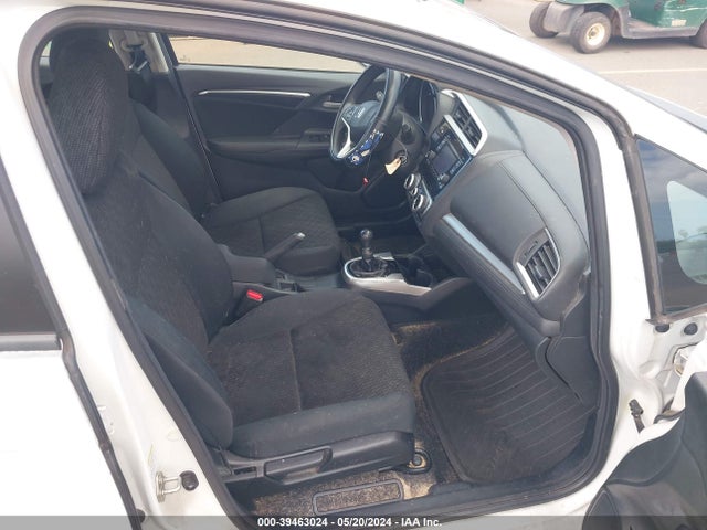 Honda FIT LX 2015 3HGGK5G50FM749573 Image 5