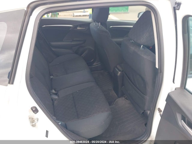 Honda FIT LX 2015 3HGGK5G50FM749573 Image 8