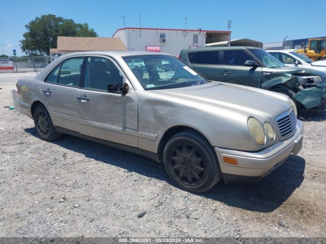 Auction sale of the 1998 Mercedes-benz E 320, vin: WDBJF65F9WA569739, lot number: 39463051