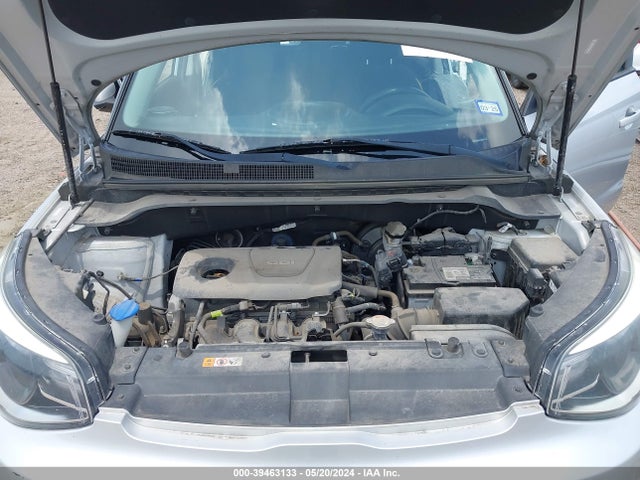 KIA Soul 2018 KNDJN2A28J7598929 Image 10