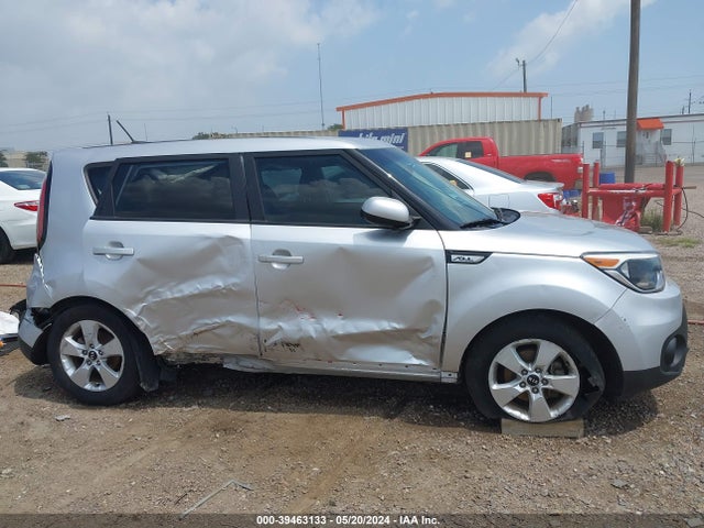 KIA Soul 2018 KNDJN2A28J7598929 Image 12