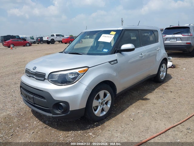 KIA Soul 2018 KNDJN2A28J7598929 Image 2