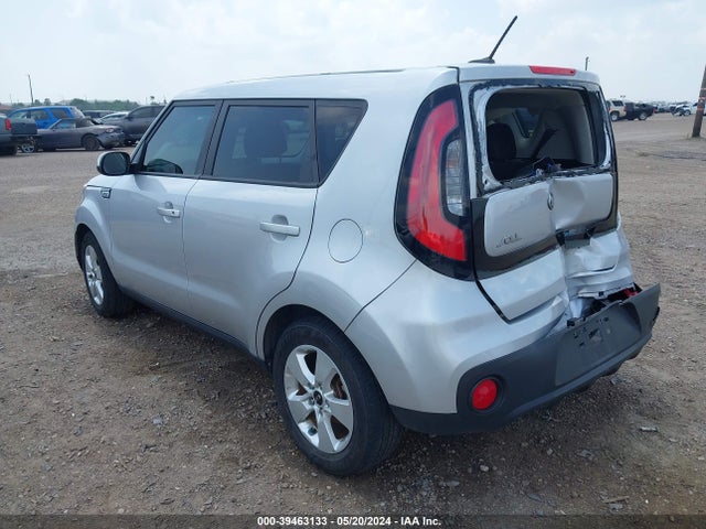 KIA Soul 2018 KNDJN2A28J7598929 Image 3