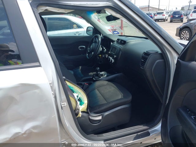 KIA Soul 2018 KNDJN2A28J7598929 Image 5