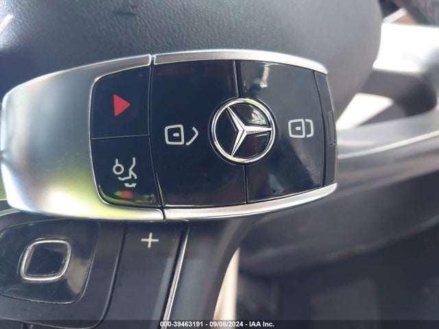 WDDZF4JB1JA319986 Mercedes-Benz E 300