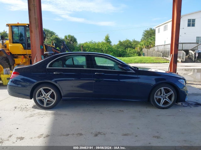 Mercedes-Benz E 300 2018 WDDZF4JB1JA319986 Image 14