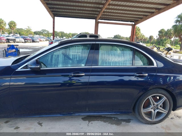 Mercedes-Benz E 300 2018 WDDZF4JB1JA319986 Image 15