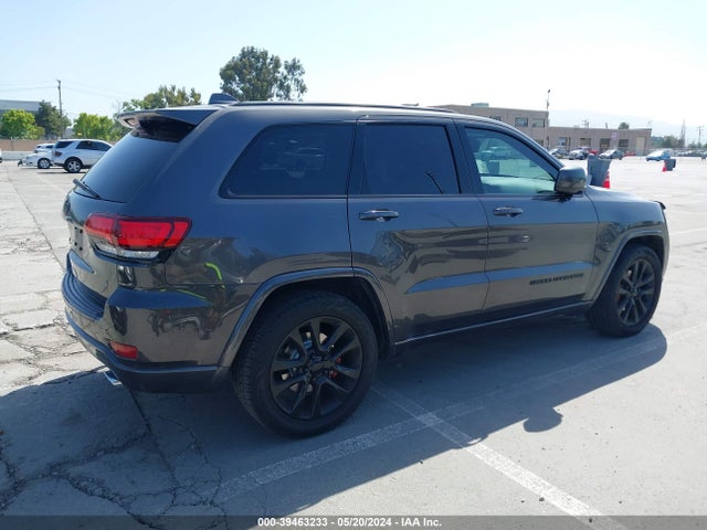 1C4RJEAG4JC430823 Jeep Grand Cherokee Altitude 4x2