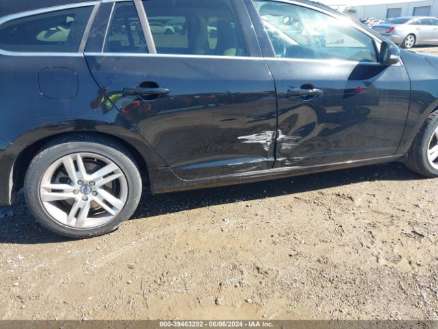 YV140MED1F1208583 Volvo V60 T5 Platinum
