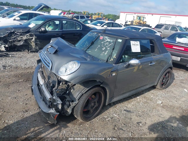 2006 MINI COOPER S WMWRH33516TL93116 Photo 1